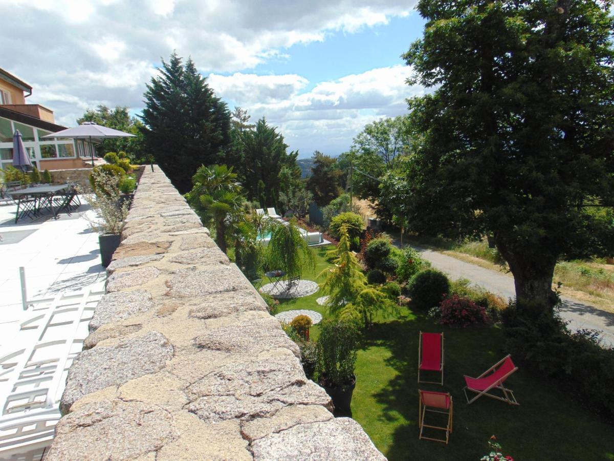 Maison D'Hotes Les Palmiers Gluiras Exterior photo